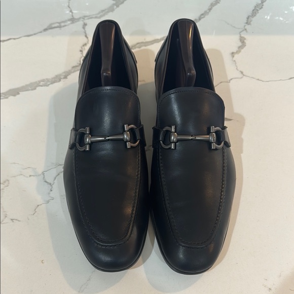 Salvatore Ferragamo slip on dress - Picture 1 of 5